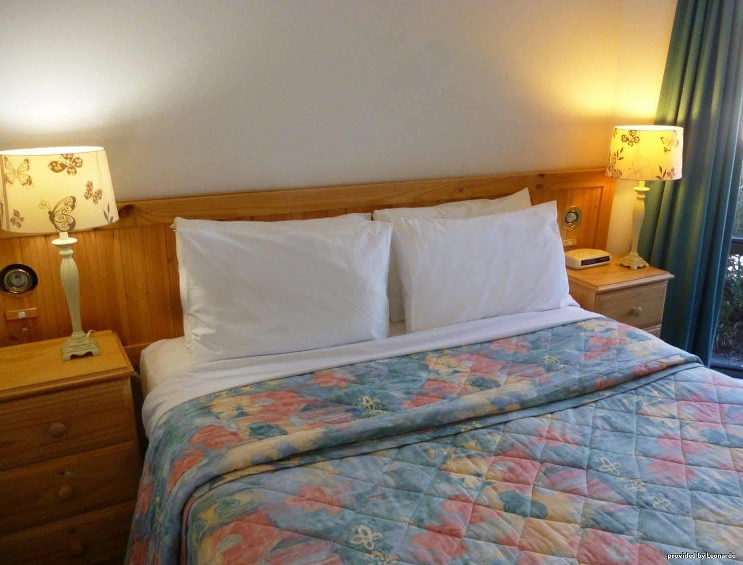 Symonston Sundown Villas מראה חיצוני תמונה